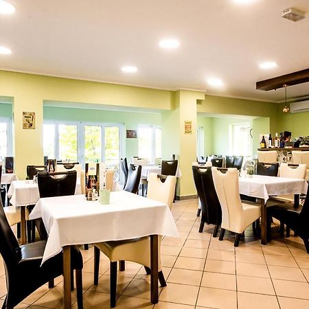 Furdo Hotel*** זלקרוס מראה חיצוני תמונה