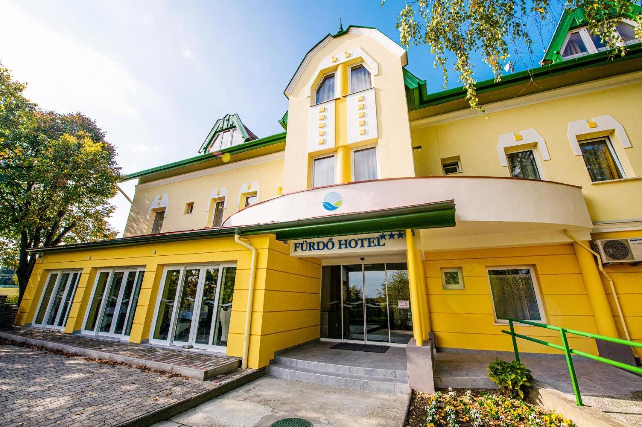 Furdo Hotel*** זלקרוס מראה חיצוני תמונה