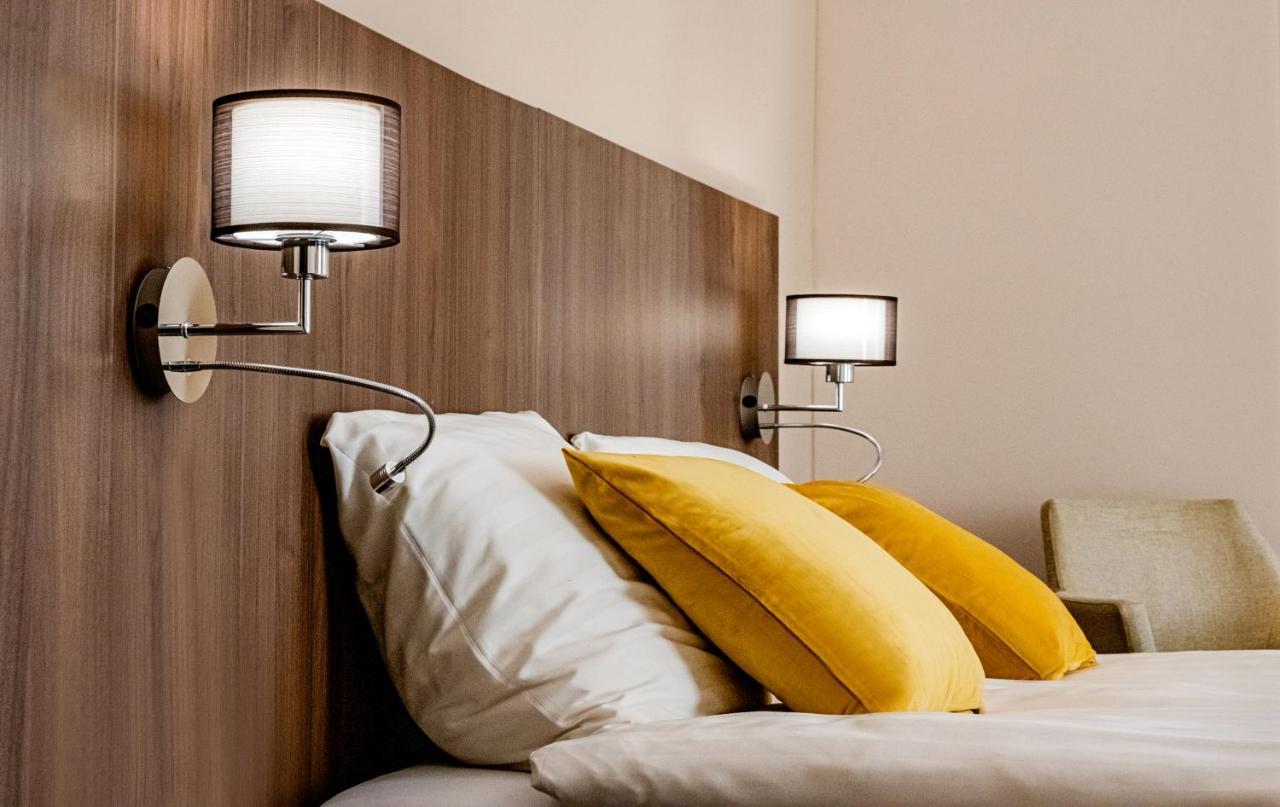 Furdo Hotel*** זלקרוס מראה חיצוני תמונה