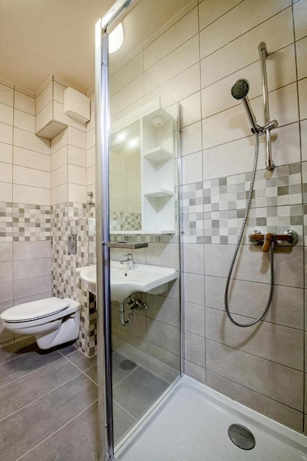 Furdo Hotel*** זלקרוס מראה חיצוני תמונה